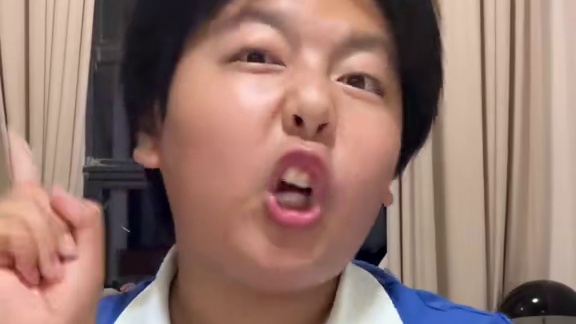 《读评论》终于要放国庆啦哈哈哈哈#读评论#猎奇#娱乐#搞笑#小黎哟ssy