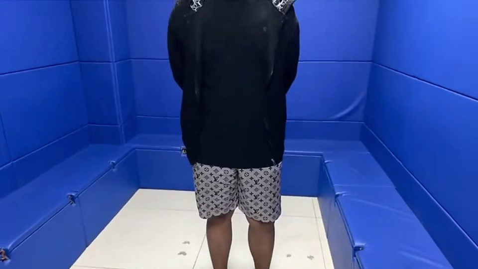 明日版口嗨哥遇到真实哥，当面对线瞬间老实了！ #明日之后 #口嗨 #真实