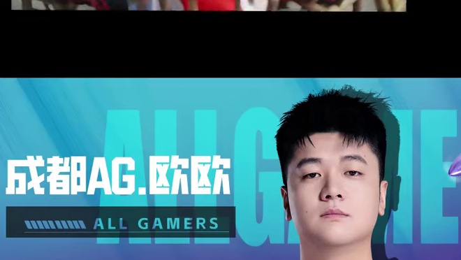 参观宝墩遗址博物馆