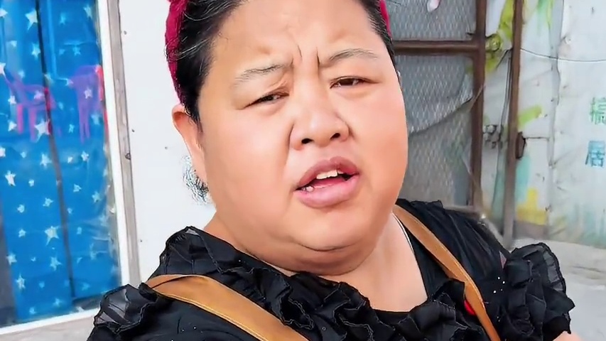 东北街头的小烧烤 200块钱开盲盒 居然上了满满一大桌