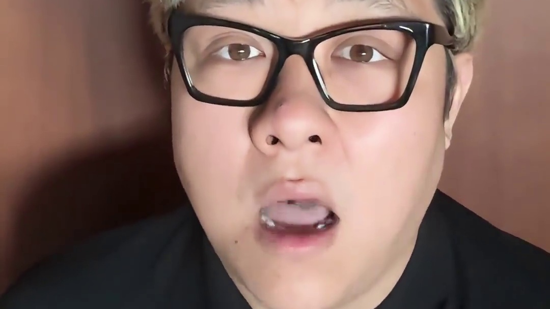 请一些无知的人类停止发疯般中心化自己。