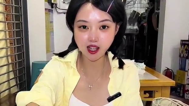 春熙广场居然惊现一家108️10斤蛙蛙还包锅底油碟，就是这家绝味美蛙鲜鱼火锅 #眉山 #美蛙鱼火锅 