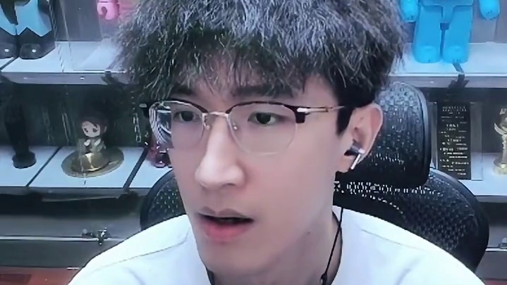 这个世界根本没有富婆！