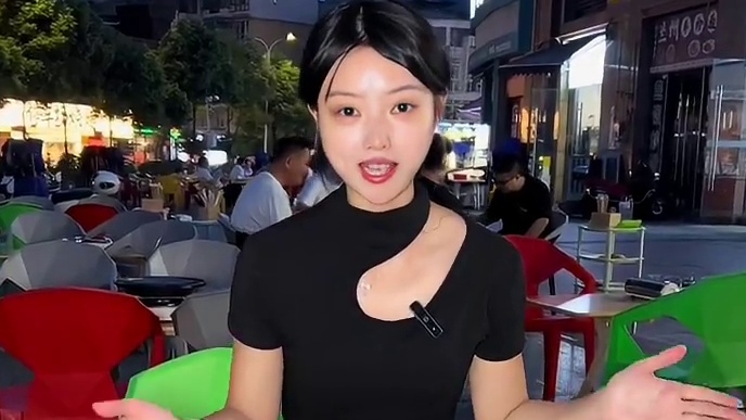 烤鱼+烤肉只要60多就能拿下，这个夜宵晚餐是真的值，就是春熙广场这家龙门坝坝烤肉 #眉山 #烤肉 #