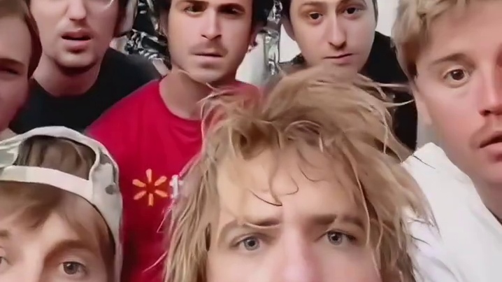 坐火车遇上真的会有安全感