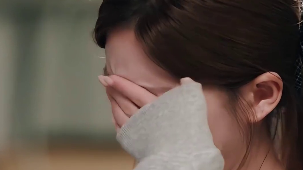 许妍的真心是沈皓明的曲谱上弹错的音#许我耀眼 #许妍  #沈皓明 #赵露思 #陈伟霆