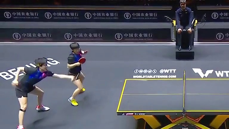 关键时刻孙颖莎的800个心眼再次起到作用