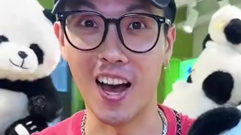 选熊猫伴手礼，那就来东郊记忆这家喜拥熊，款式多，好逛又便宜#熊猫伴手礼 #东郊记忆 #成都 #熊猫 