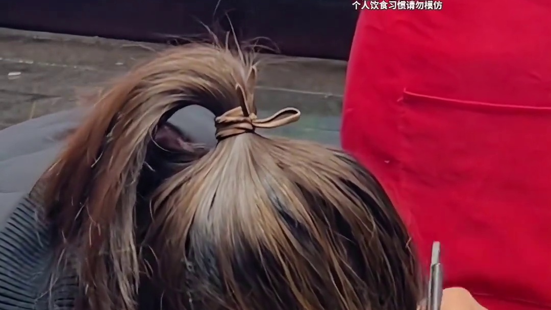 四川重量级选手扬言要拿5000元奖金