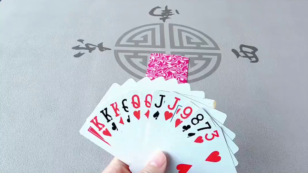 1V1真女人大决战！