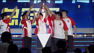 好樣的兄弟們！讓二追三的奇跡這次屬于你們！ #成都AG讓二追三  #AG傳奇杯奪冠  #AG獲得CF