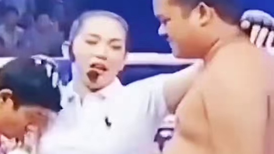 给裁判整急眼了