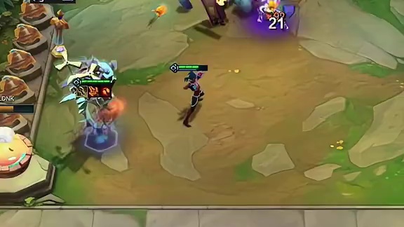 飞机：四秒放一次技能，一个技能放四秒