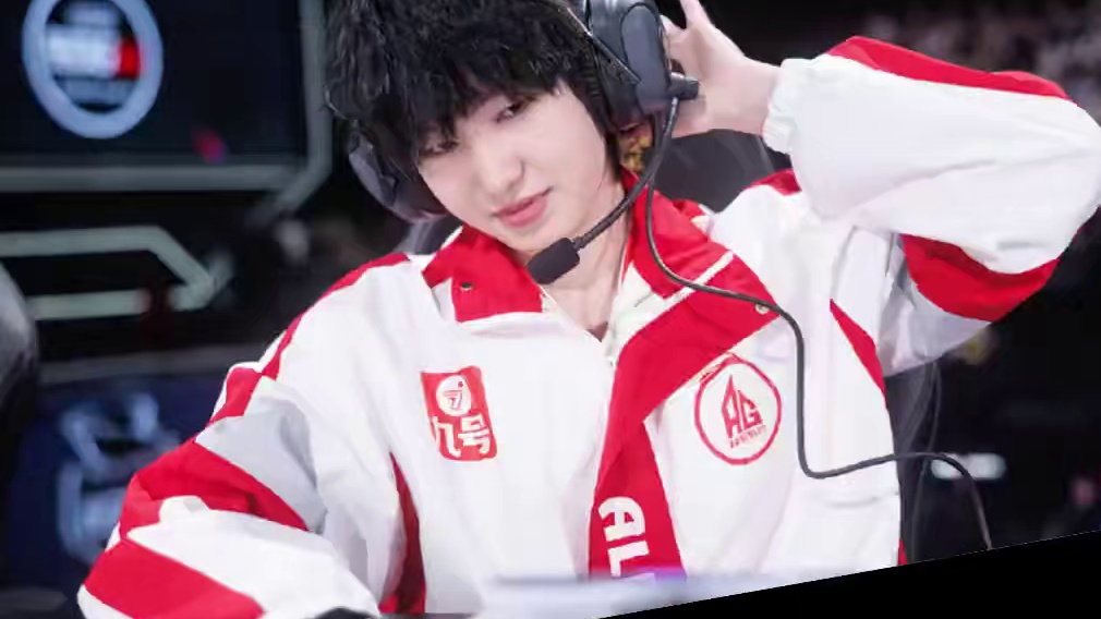 暖阳开麦蛐蛐一诺得知没闭麦尴尬到死#一诺 #北京WB暖阳 #2025KPL夏季赛