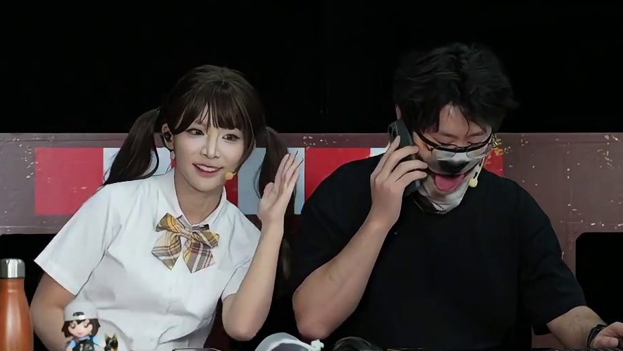 游戏圈宠粉主播？人手一张转职卡！