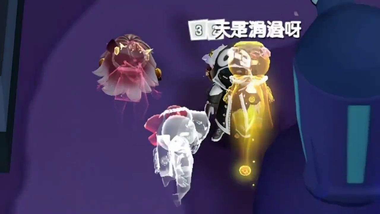 涓涓同时带大猫和粉丝，发现粉丝厉害太多了！