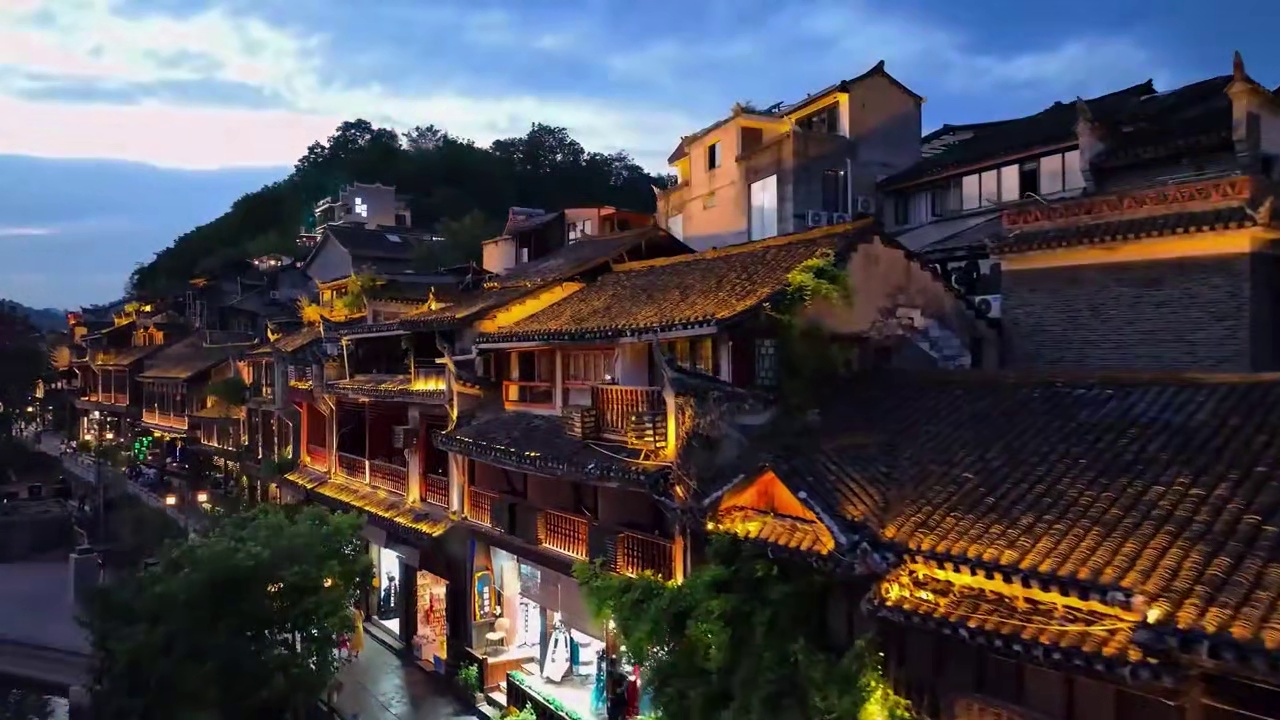 【玩家投稿】【故湘风】伙计，上车！