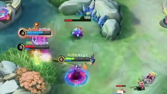 能打野的法师？甚至还能拿下三连无双，来看看瓦伦蒂娜的赛场精彩时刻#决胜巅峰全球电竞 #决胜巅峰  #