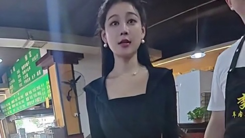 钓鱼交换美好开封篇：一碗羊肉汤，一句暖心话，她是家乡代言人。在开封，收获的不止是风景...