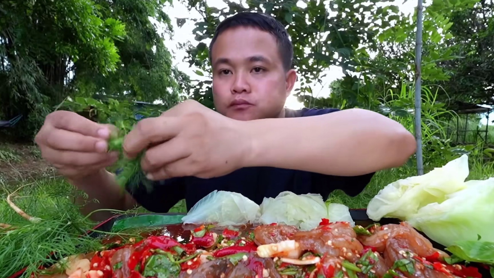 完整版️特辣生腌大虾水煮完整包菜 #泰国大叔#泰国美食#内容启发搜索 #种草激励计划 #全民任务