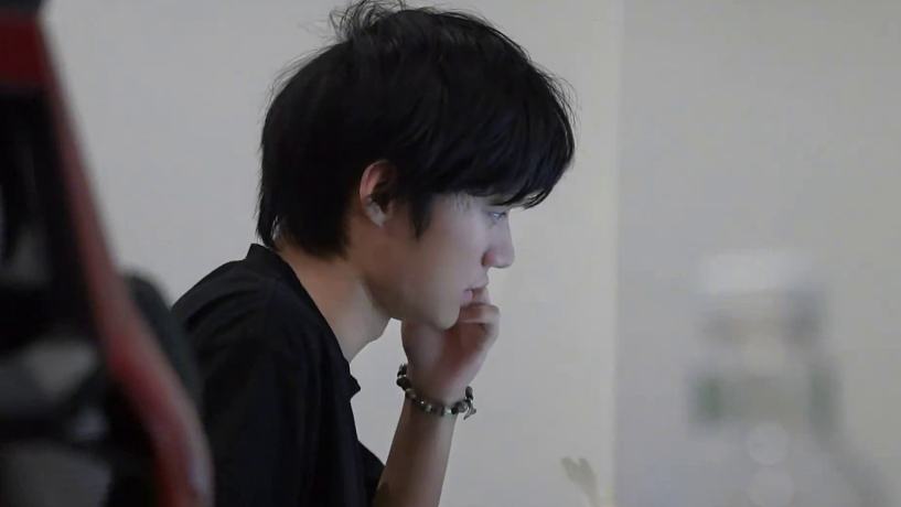 AG超玩會丶長生的直播