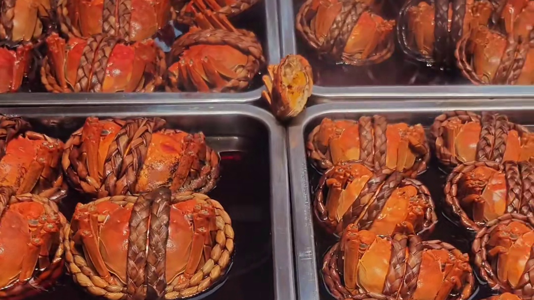 夜游无锡南长街：璀璨灯光映照古运河，千年温柔扑面而来