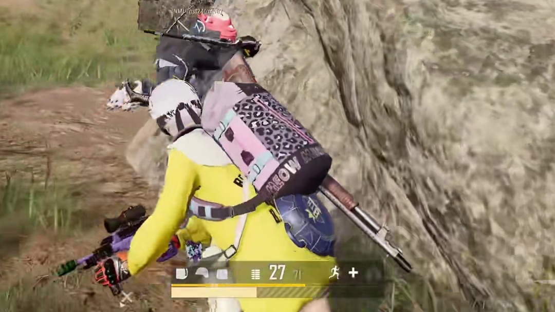 我给对面开装甲车的兄弟颁奖 秋名山车神奖