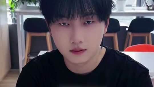 请注意：这是一条库存视频！#济南RW侠Fly #对抗路 #闭眼挑战 #王者荣耀