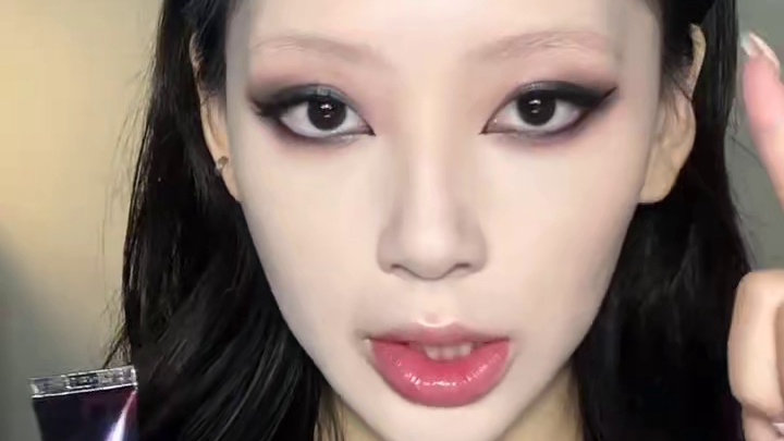 不敢想象万圣节画这个有多出片