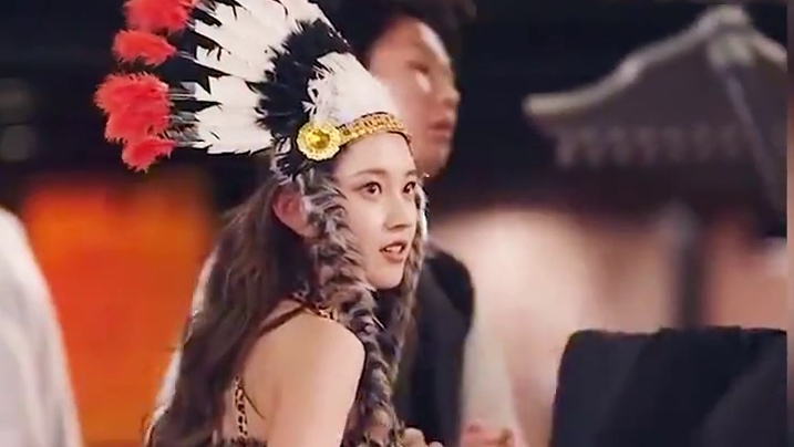 《盛夏芬德拉》播放量破30亿，庆功宴男女主合体落泪，这部小短剧到底多难戒断？