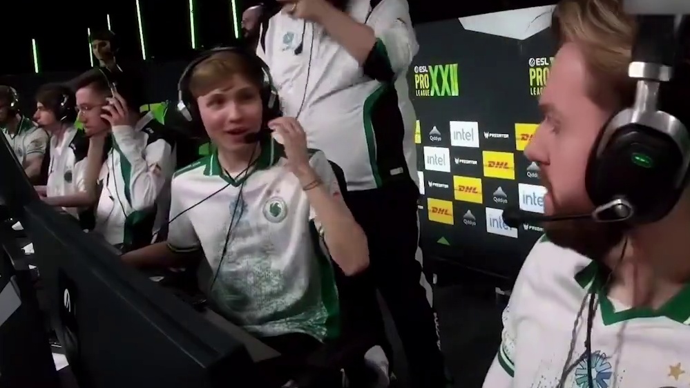 儿子打爸爸了#csgo马西西 #csgo