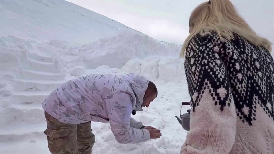 第5集：阿克在野外搭建的6个雪地露营帐篷