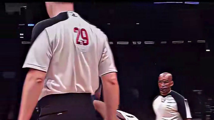 年轻点的球迷应该不知道科比过的那个叫谁