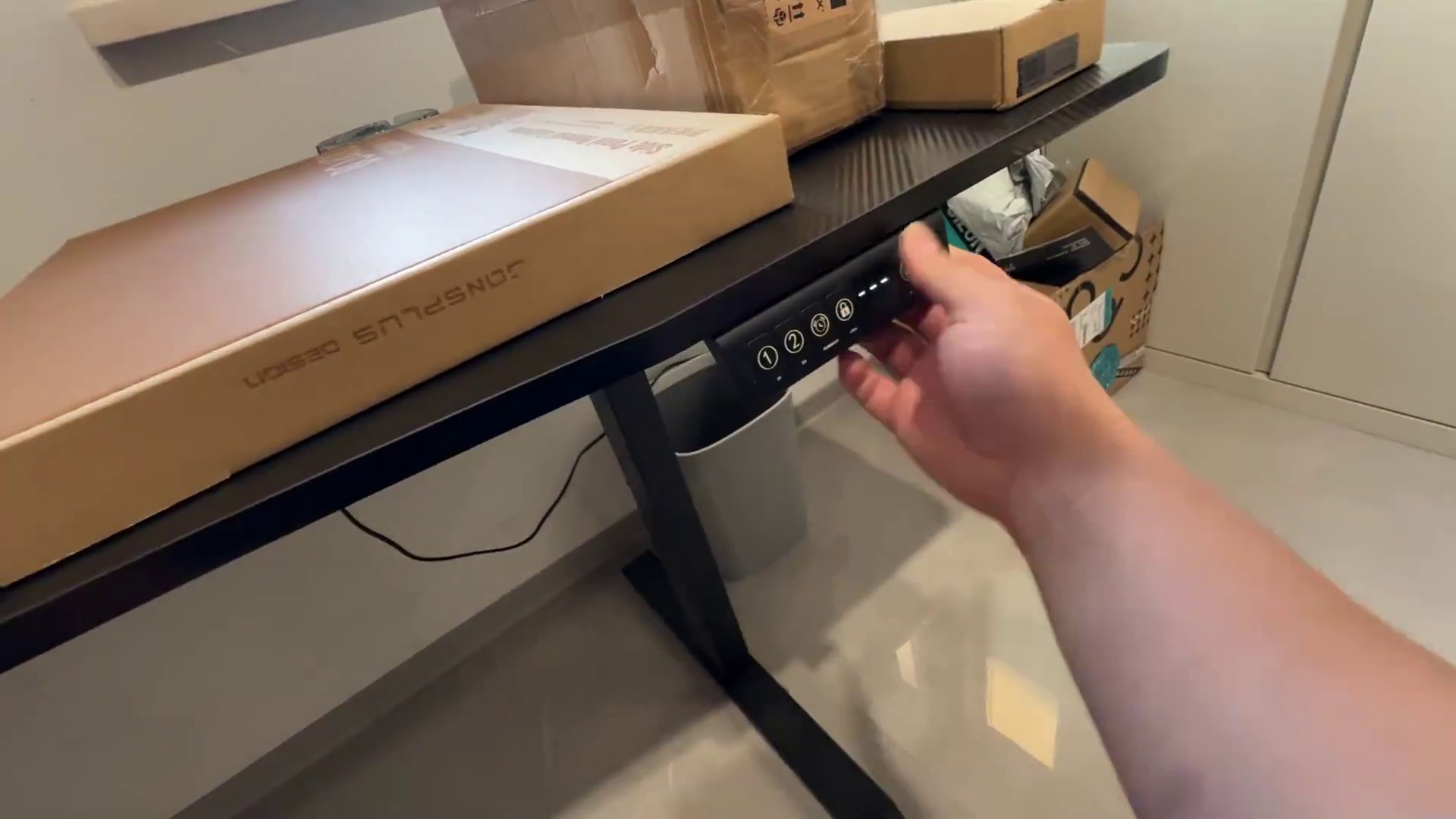 瘦40斤奖励50万是啥家庭啊？帮富哥装台BO400！ 结尾有配置单#电脑 #装机 #长沙 #diy电