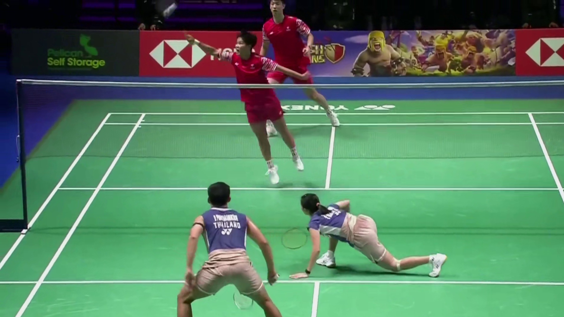 凤凰在次局加强了进攻，以8-1完美开局，最终以21-16扳回一城