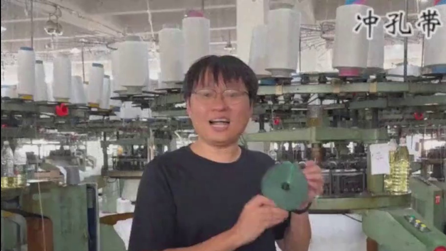 10万电车大比拼！埃安RT vs 零跑B01，月薪5K怎么选 本系列不接商单！记得三连支持哦！ 购买