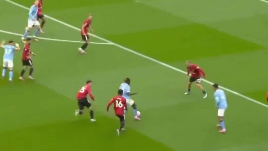 多库 ：“球还没出界呢，就不防了？”