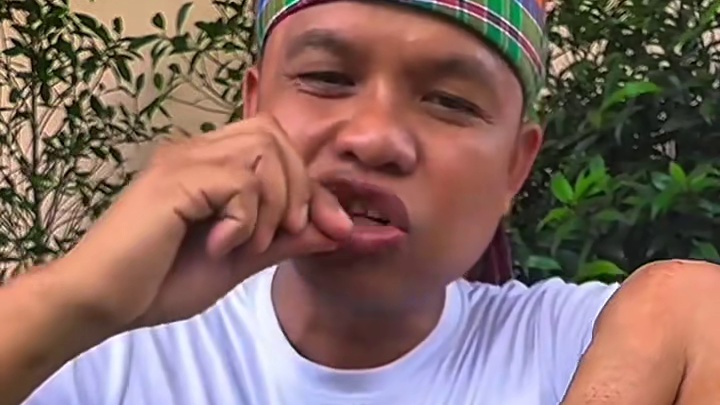 牛瘪汁煮的螃蟹️味真足 #美食 #户外美食 #泰国美食 #内容启发搜索