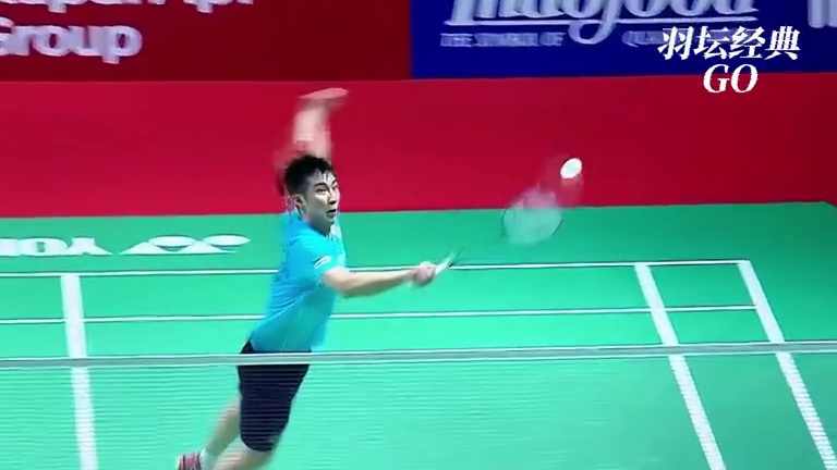 脖子以下超一流，可惜还是败在了脖子以上的预判。 #羽毛球 #李诗沣 #骆建佑