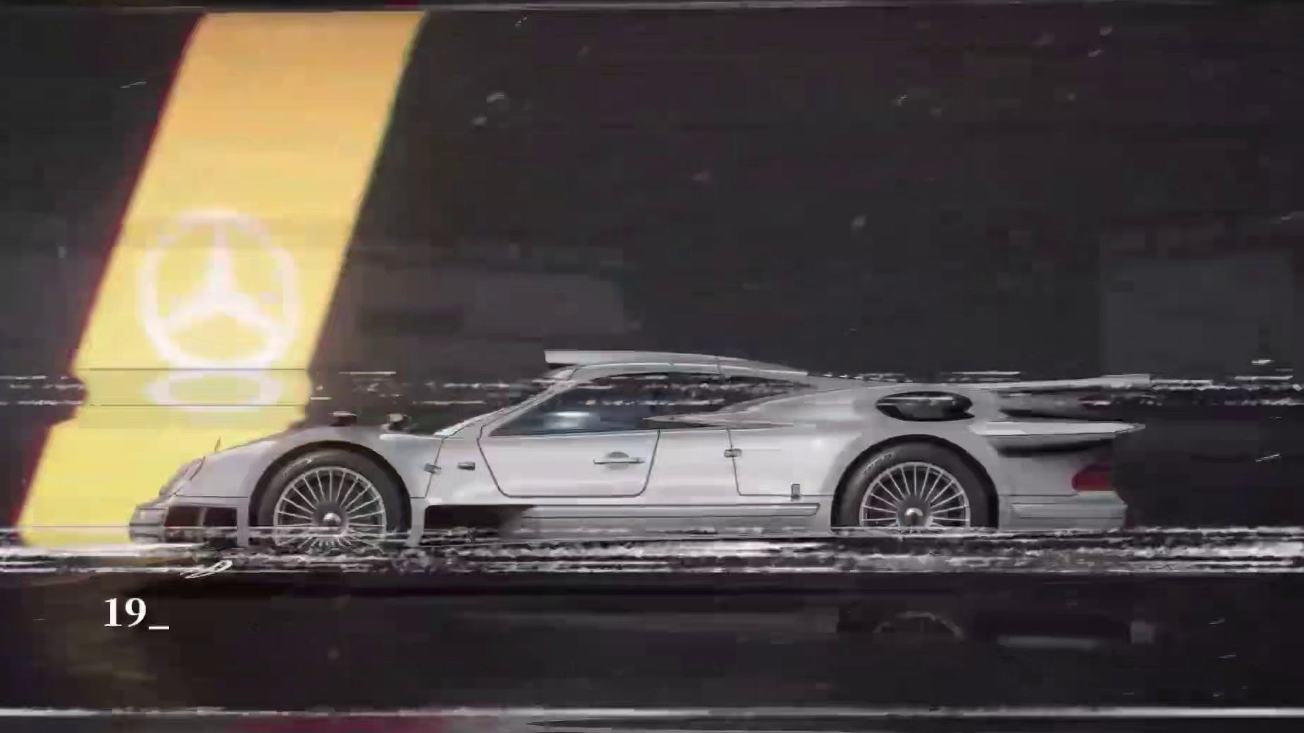 “极限由我定义” 经典情怀组传奇赛车「梅赛德斯-奔驰 CLK GTR」现已驶入热湾！
10.13起，