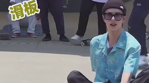 好奇宝宝小耶啵上线，叫你一声幼稚鬼你敢答应吗