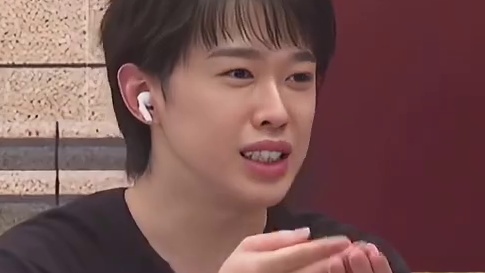 大千世界无奇不有！都说追星烧钱，可究竟为何 90后追星竟然能攒钱 ？！