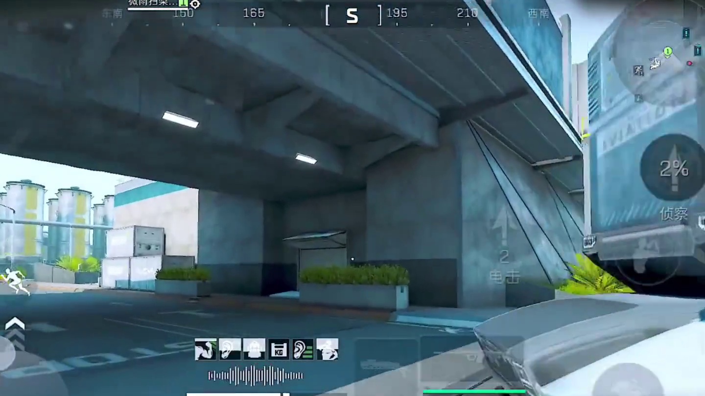 露娜不太会玩还 在这条视频下面一键三连 我在评论区抽一位幸运观众送出指套大礼包哦！