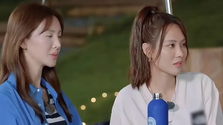 ：平时喜欢很多人一起？还是？