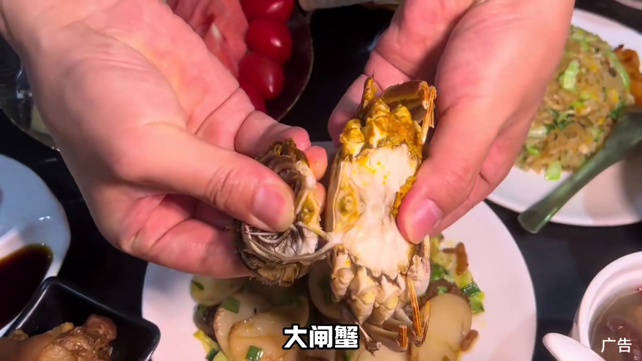 星辉足迹 星辉足迹喊你吃大闸蟹啦！#星辉足迹 #宁波足浴 #大闸蟹 #足浴按摩 #足浴自助餐