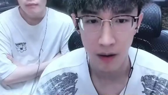 铁衣真无敌了？给蔡哥打破防了！ 