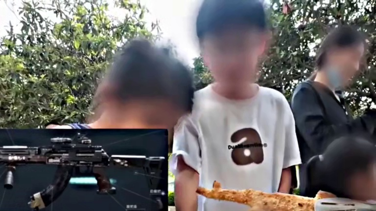 网络创业双雄，一擒大学生味蕾，一控小学生心。