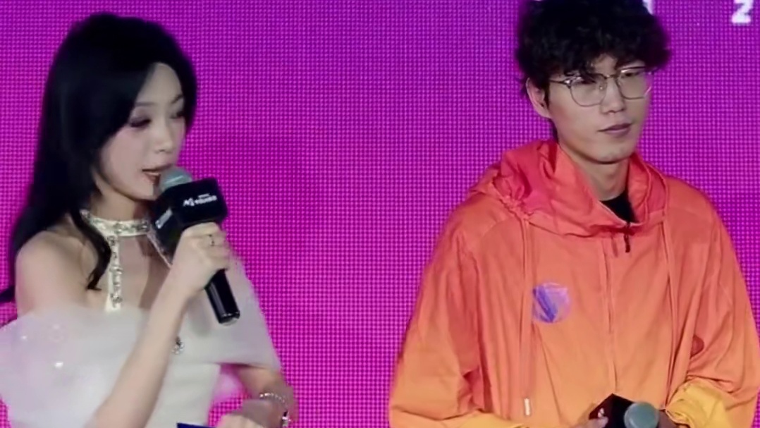 Yione赛后采访：不会止步于当前的名次，目标永远是冠军 #决胜巅峰全球电竞 #决胜巅峰 #决胜巅峰