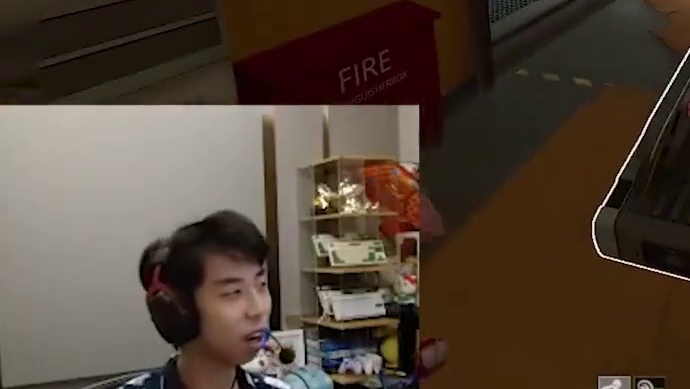 那还说啥呢 复苏呼吸机给你了 #左梓轩小叮当  #三角洲行动 #三角洲s6烈火冲天新赛季 #三角洲行