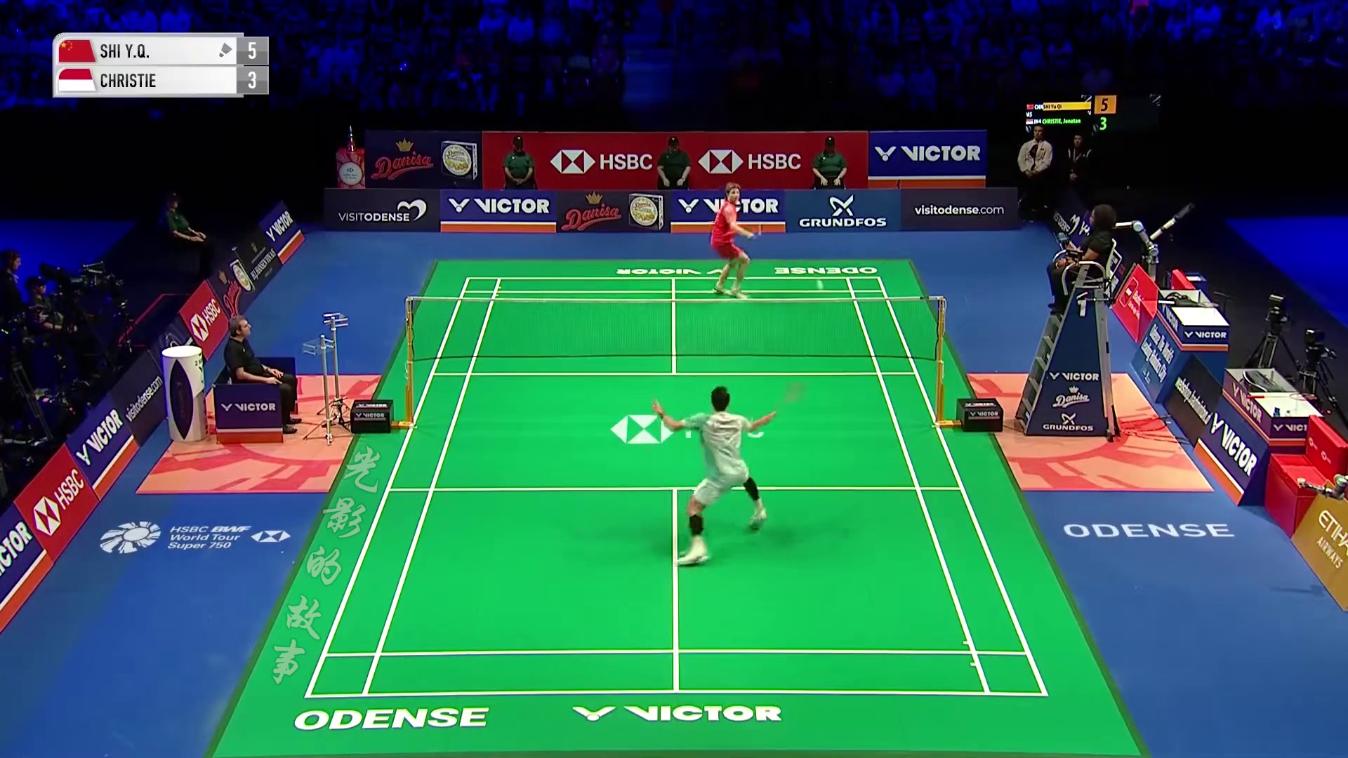 疯狂提速抢进攻！乔纳坦带速度节奏逆转石宇奇夺冠！ 乔打了一场精彩的逆转出来，第一局处于顺风位，乔打的